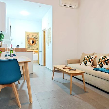 Apartamento Del Mercado Little Apartments Cádiz Exterior foto